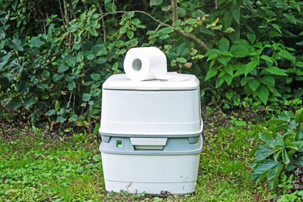 Portable bathroom rental in Lowell, IN