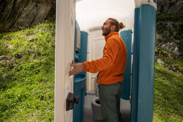 Best Construction site porta potty rental  in Lowell, IN